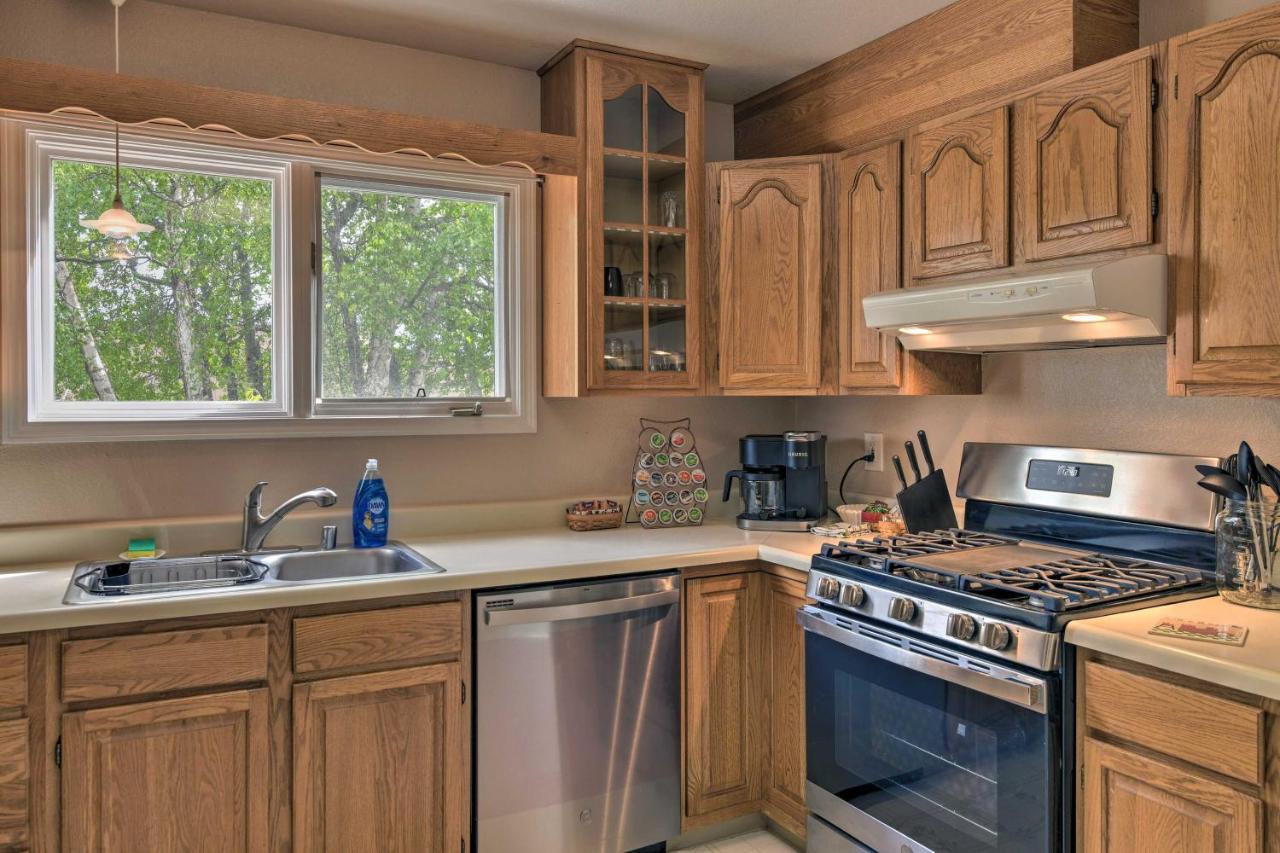 Pet Friendly Anchorage Retreat With Deck And Yard Villa Exterior photo