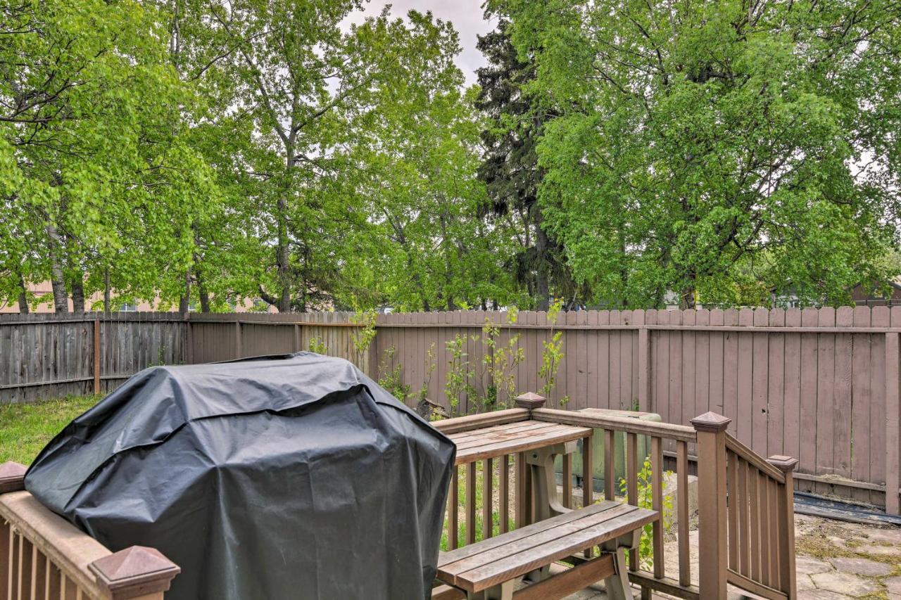 Pet Friendly Anchorage Retreat With Deck And Yard Villa Exterior photo